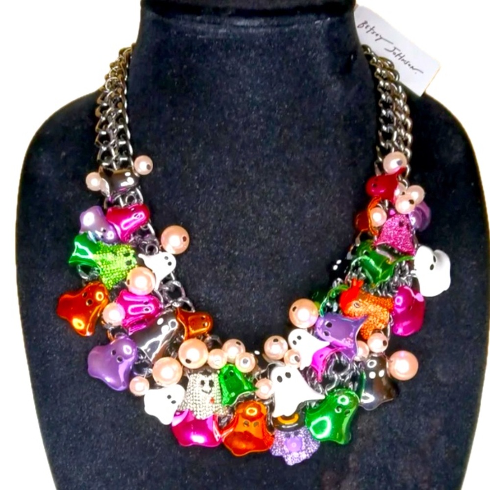 NWT ⚜️🖤⚜️ Betsey Johnson 2025 Limited Edition Ghost Charm Statement Necklace - Picture 5 of 16